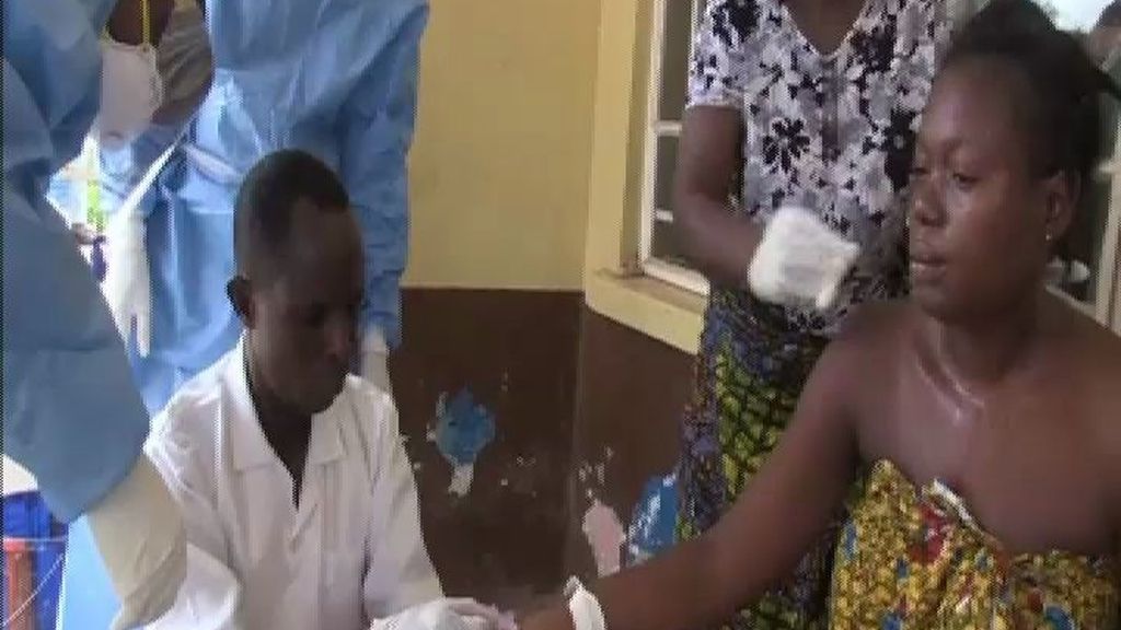 Las farmacéuticas, a la carrera de la vacuna del Ébola