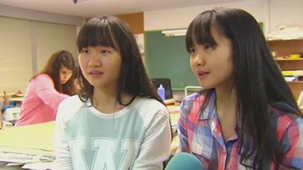 Unas gemelas chinas superan la selectividad 5 años después de llegar a España