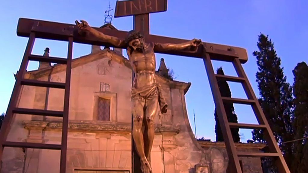 La localidad mallorquina de Pollença celebra la descrucifixión de Jesucristo