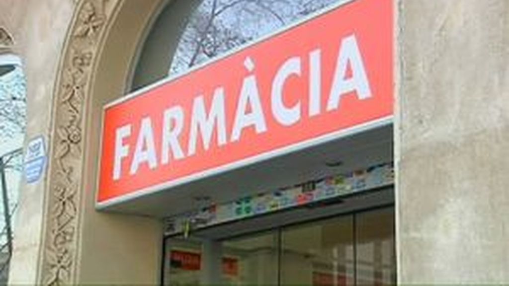 Las farmacias catalanas empiezan a cobrar