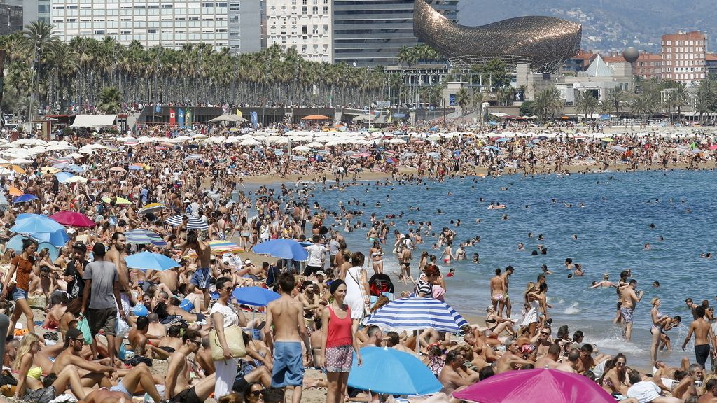 Las playas españolas, el destino preferido de los vecinos europeos