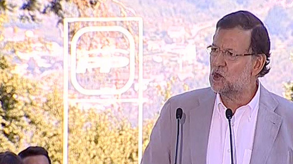 Mariano Rajoy: "No hablamos de brotes verdes, hablamos de raíces vigorosas"