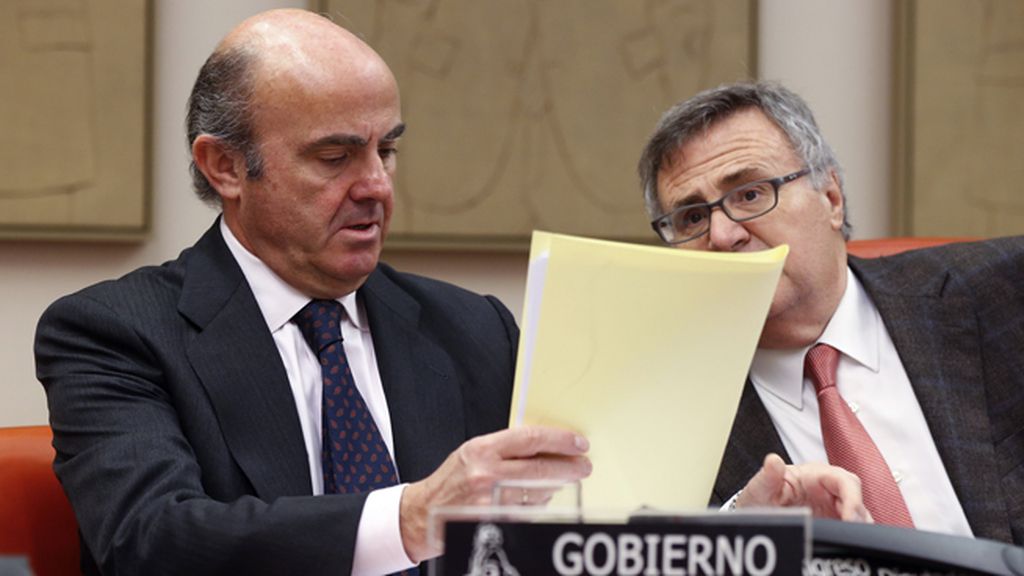 De Guindos admite que este año tampoco cumpliremos con el objetivo de déficit