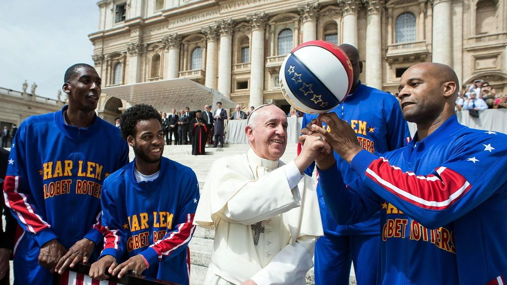 El Papa recibe a los Harlem Globetrotters