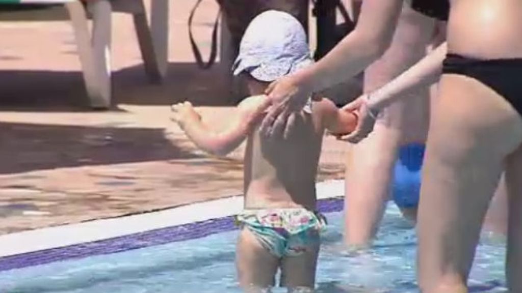 Consejos para prevenir el ahogamiento de los niños en la piscina