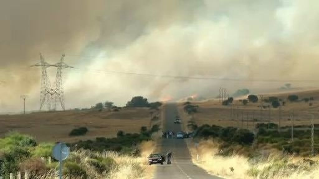 El incendio de Villardiegua de nivel dos obliga a cortar varias carreteras