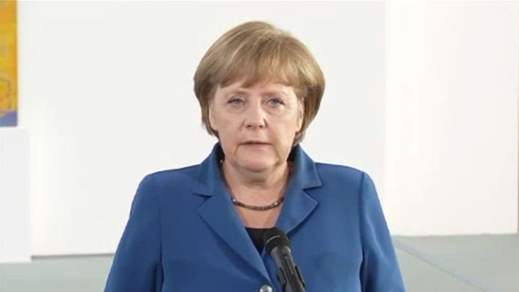Merkel pide una Europa más fuerte y con mayor poder de control