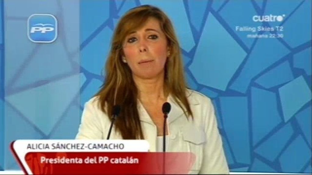 La líder del PP catalán exige la dimisión del director de los Mossos