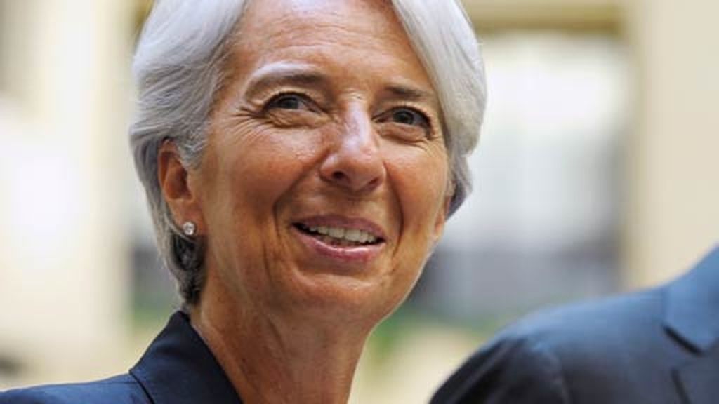 Lagarde toma el mando del FMI