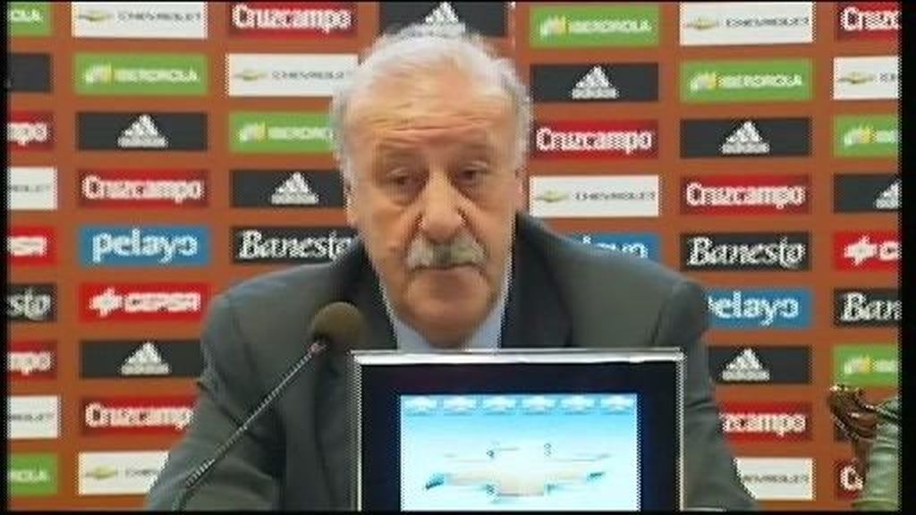 Del Bosque afirma que no existe dopaje en el mundo del fútbol y quita hierro al guiñol galo Del Bosque afirma que no existe dopaje en el mundo del fútbol y quita hierro al guiñol galo