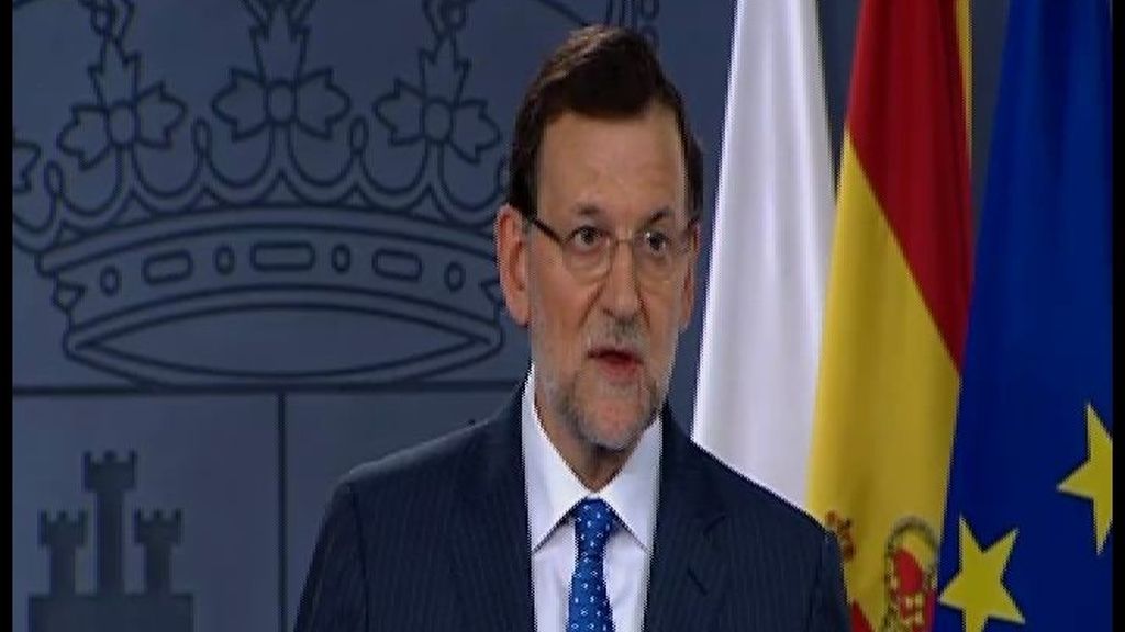Rajoy: "Un presidente no puede salir cada día al paso de cada rumor que se publique"