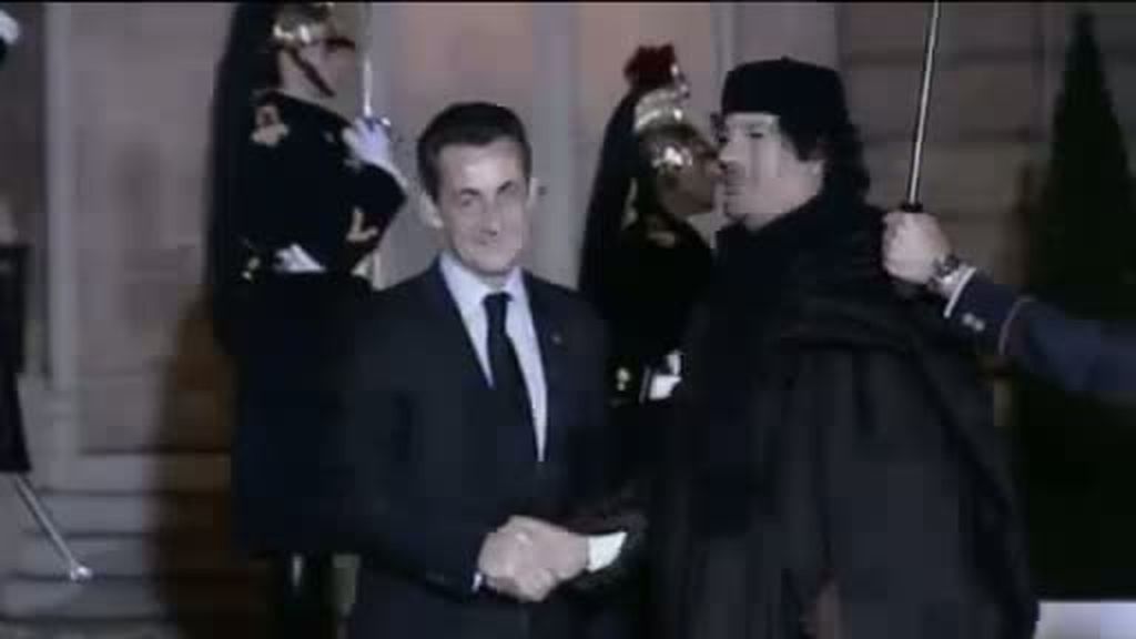 Aznar: "Gadafi es un amigo"