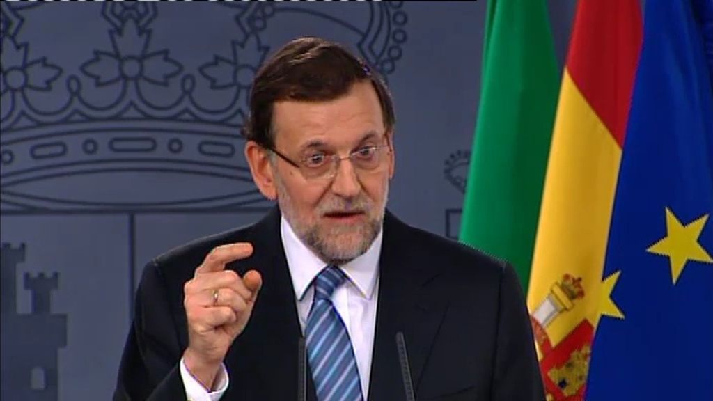 Rajoy: "La situación económica requiere el mantener los impuestos este año"