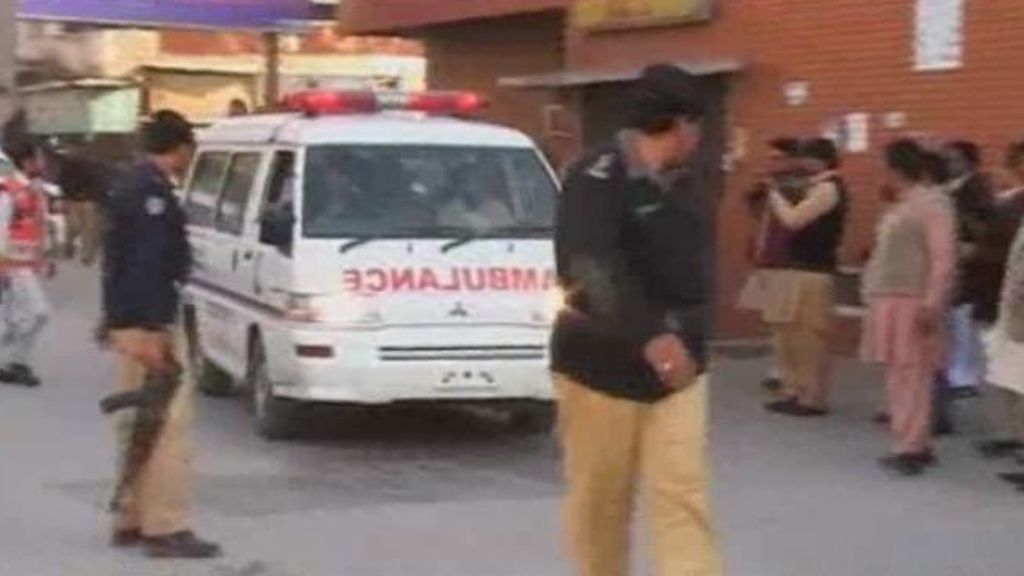 Mueren 6 personas por una explosión en Pakistán
