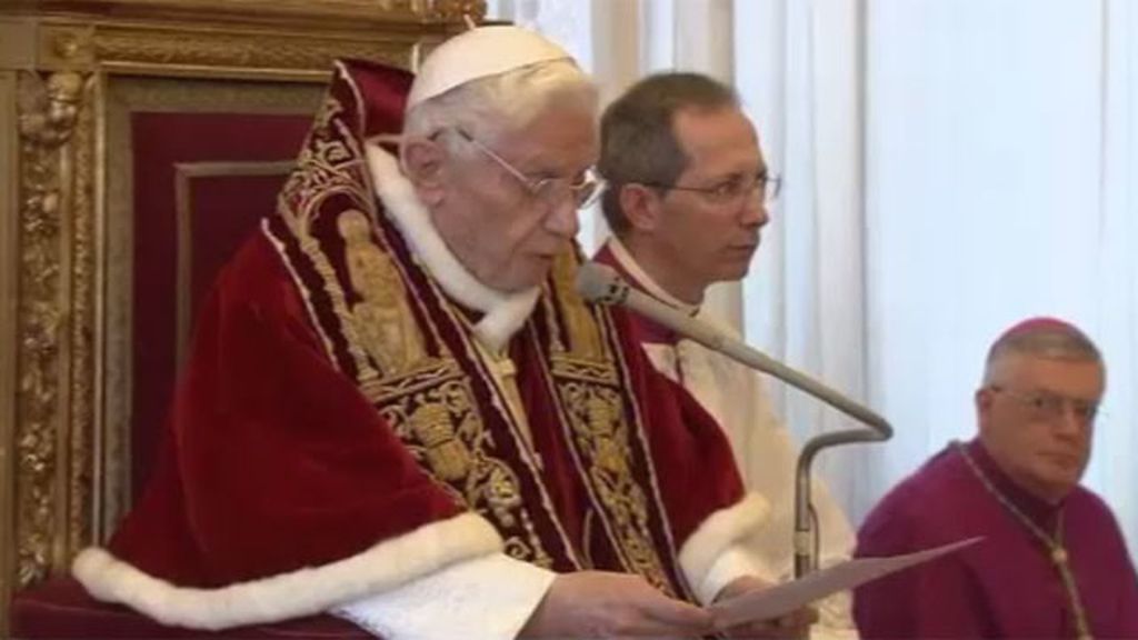 ¿Las polémicas en el Vaticano hacen renunciar al Papa?