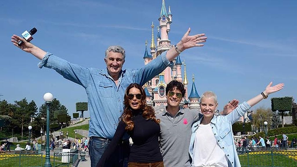 Jaqueline de la Vega, Soraya, Romay y Miguel Abellán viajan a Disneyland París
