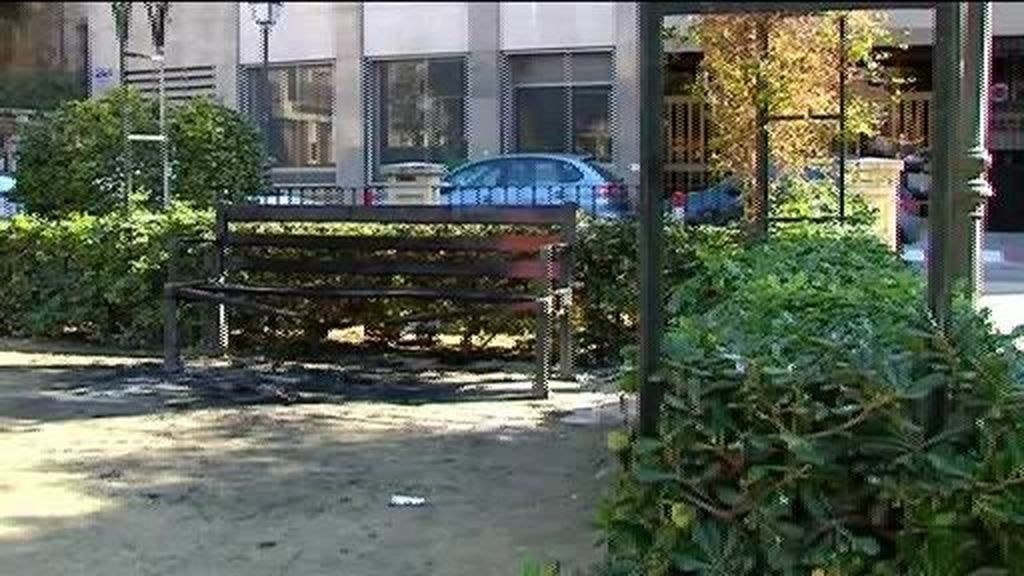 Encontrado el cadáver de un hombre en una plaza del centro de Valencia