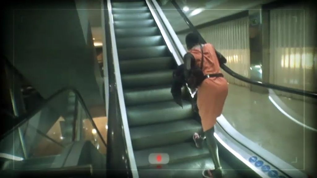 Terror a las escaleras mecánicas
