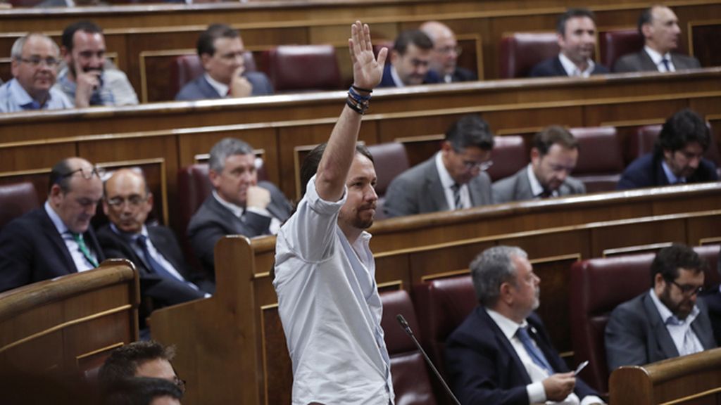 Iglesias: "Mal comienzo de la investidura con un estilo autoritario por parte del PP"