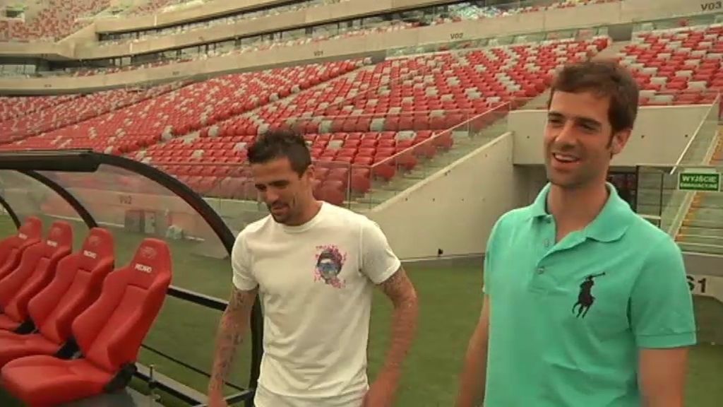 Ortiz y Nacho Novo nos enseñan el Estadio Nacional