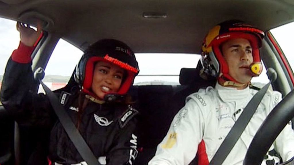 Lara, a toda velocidad con Dani Sordo