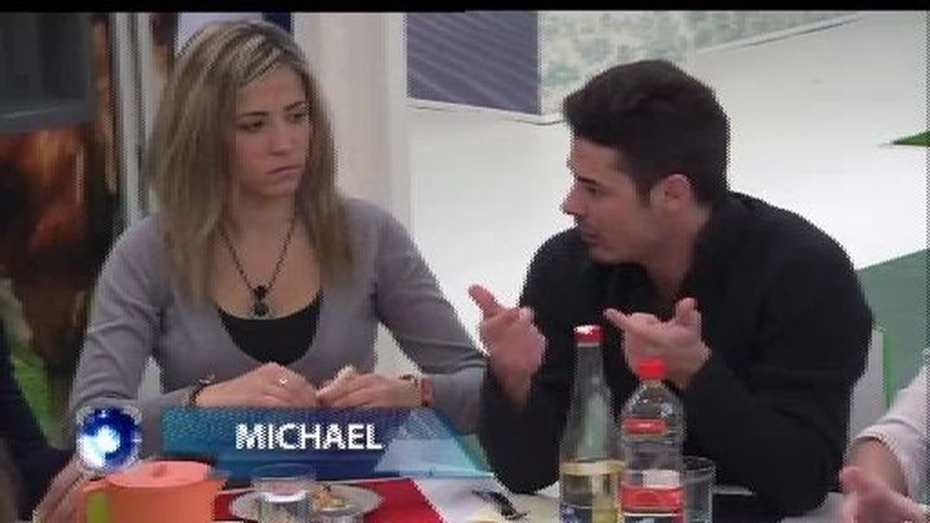 Las reacciones de los concursantes al enterarse de la puja para entrar en 'GH'
