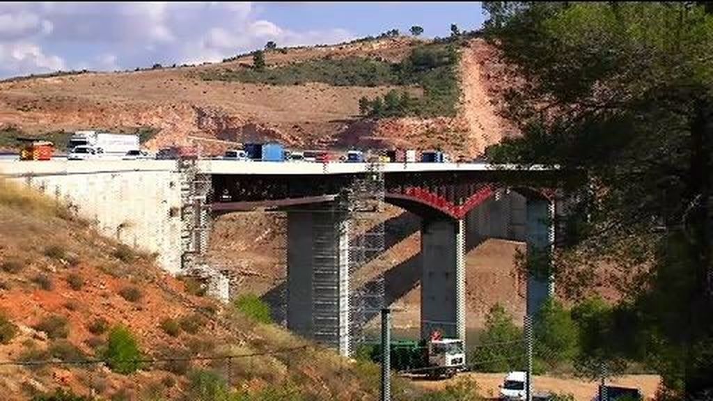 El viaducto de Contreras cierra hasta Navidad