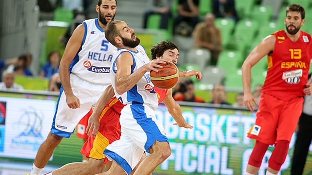 España cae ante Grecia tras un final de partido para olvidar (79-75)