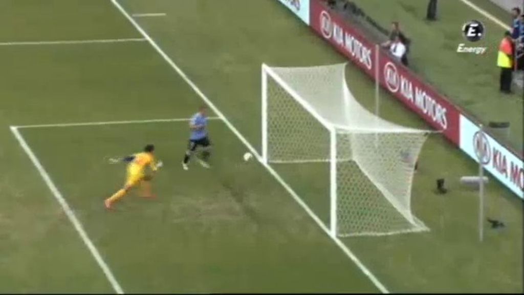 Gol: Uruguay 3-0 Tahití (min.27)