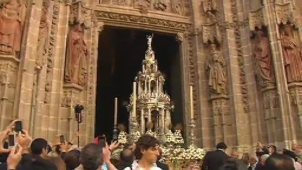 Celebraciones del Corpus con permiso de la lluvia