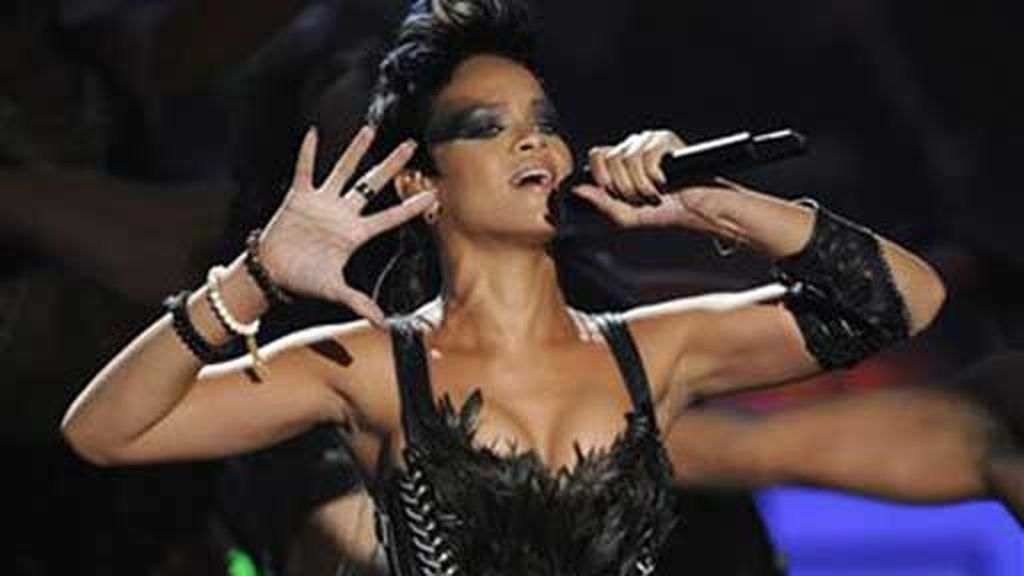 Rihanna roza la censura