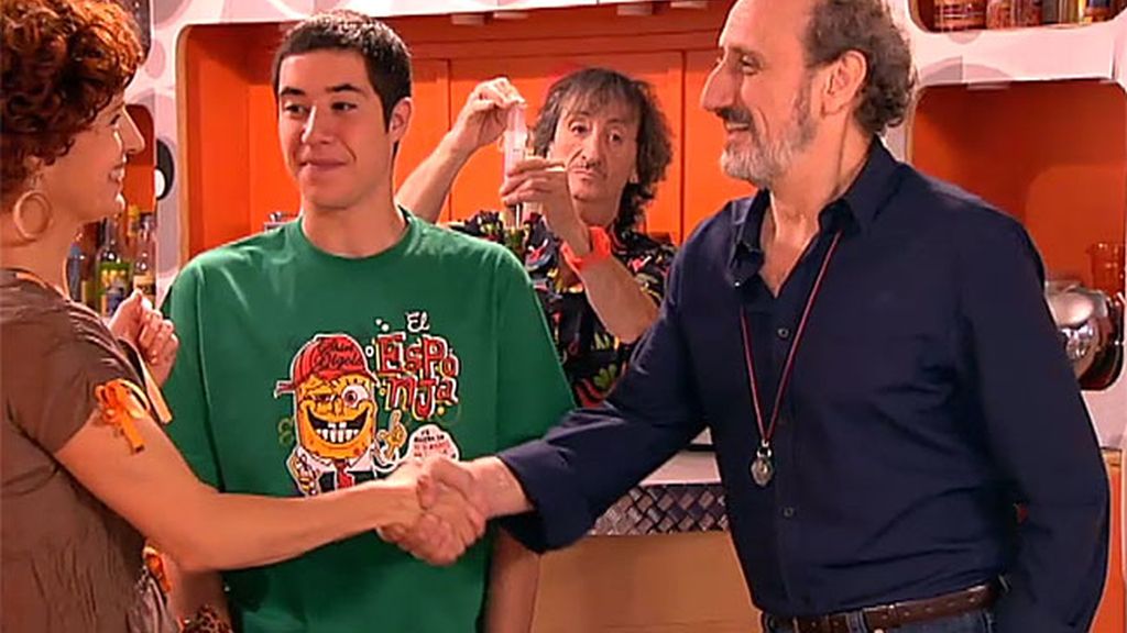 Blanca llega a la vida de Enrique