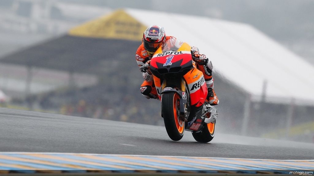 MotoGP™, a cámara lenta