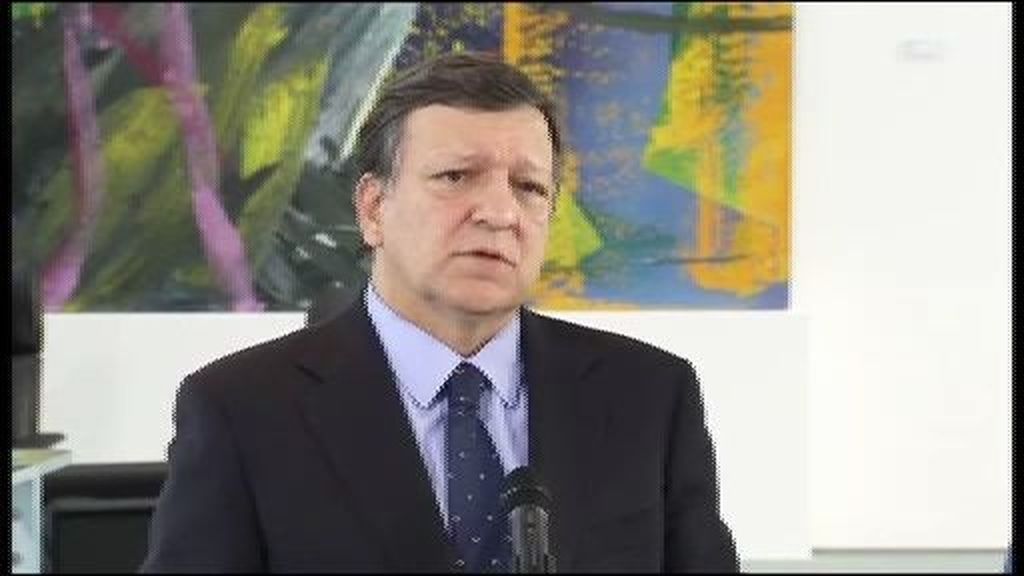 Barroso y Merkel apuestan por "más Europa"