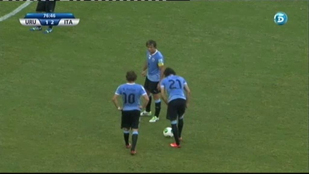 Gol: Uruguay 2-2 Italia (min.78)