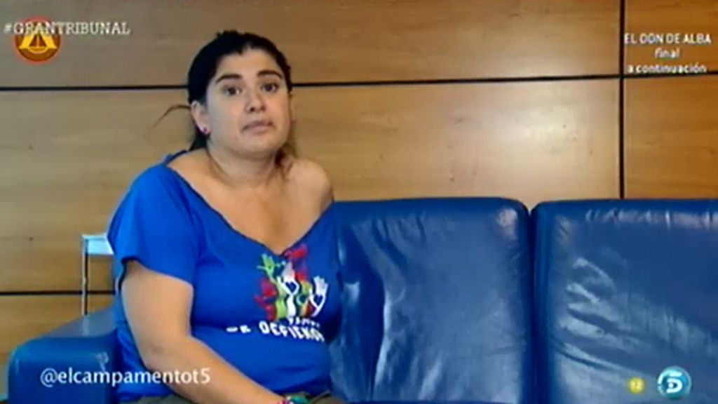 Lucía: "He venido por mi deuda con Hacienda"