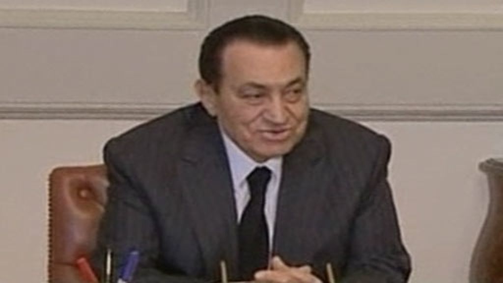 Mubarak con su nuevo Gobierno