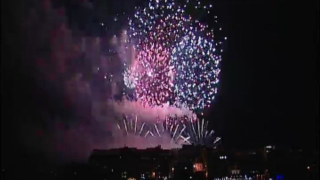 Increíbles fuegos artificiales en Gijón