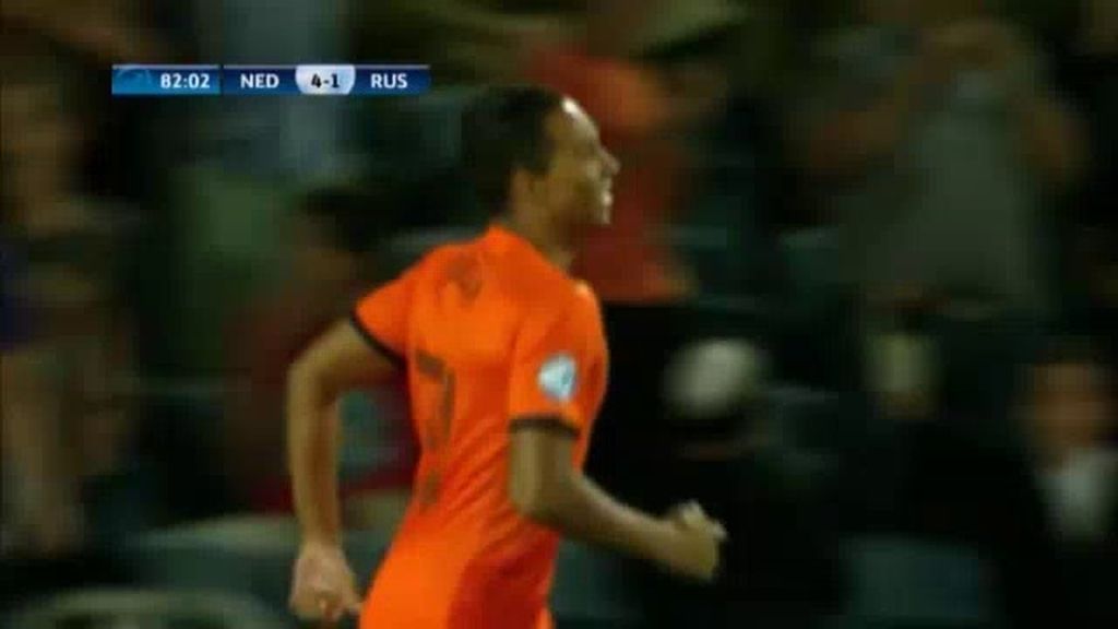 Gol: Holanda 4-1 Rusia (min.83)