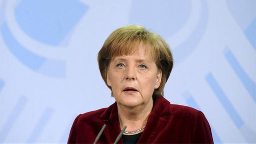 Merkel detiene su plan nuclear