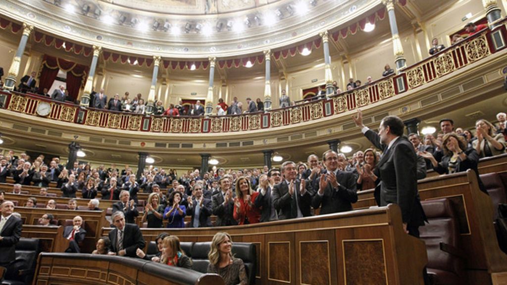 Rajoy, presidente del Gobierno con 187 votos a favor