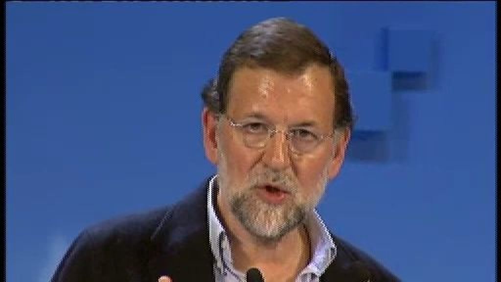 Rajoy pide el voto "para que haya en el gobierno "gente que sepa gestionar la economía"