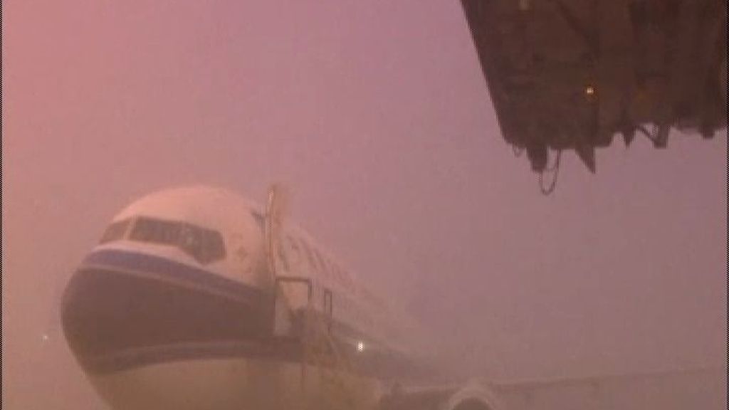 La niebla obliga a cancelar casi 200 vuelos en el suroeste de China
