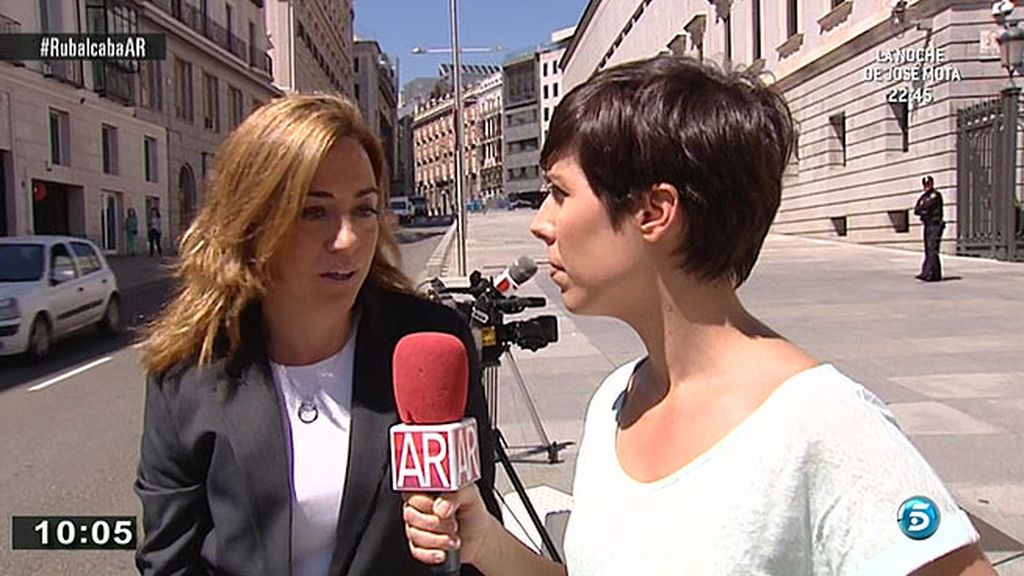 Carme Chacón: "Más vale que hablemos menos y trabajemos más"