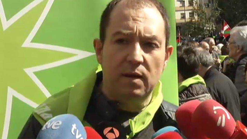 Sortu recuerda al "preso político vasco" Thierry en el Aberri Eguna