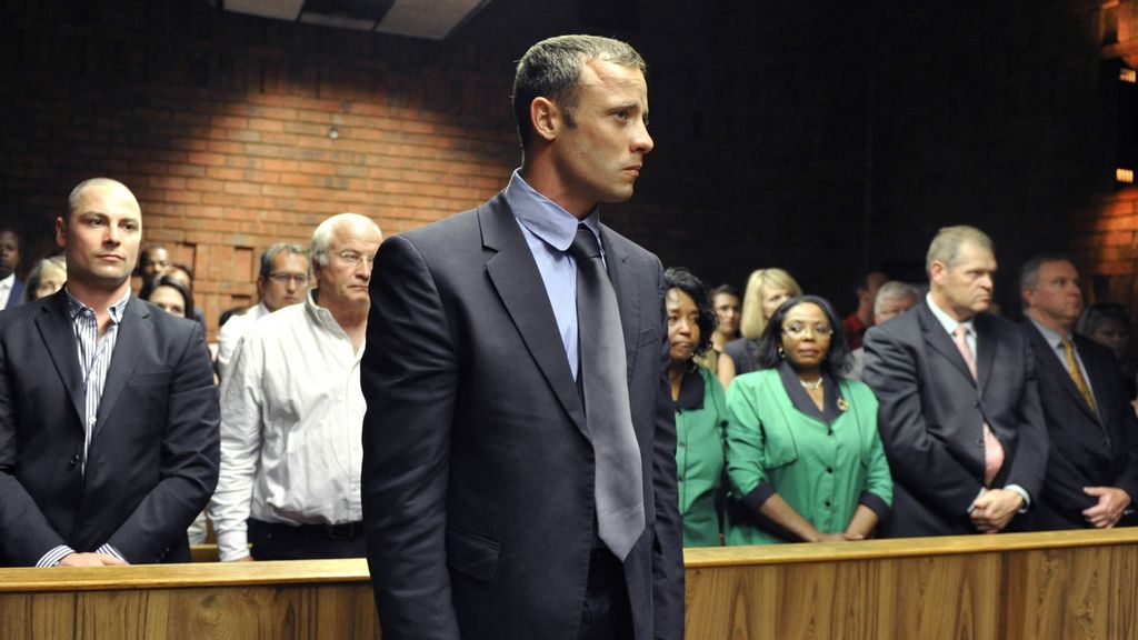 El juez acusa a Pistorius de asesinato premeditado