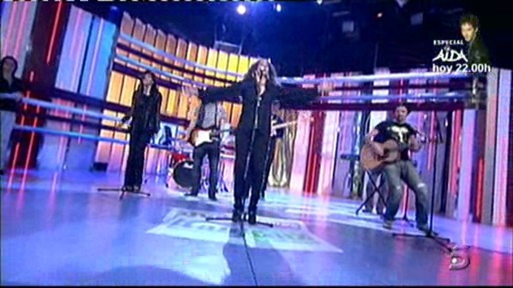 Rosario canta en plató