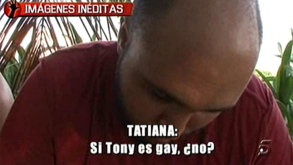 Tony Genil, ¿gay?