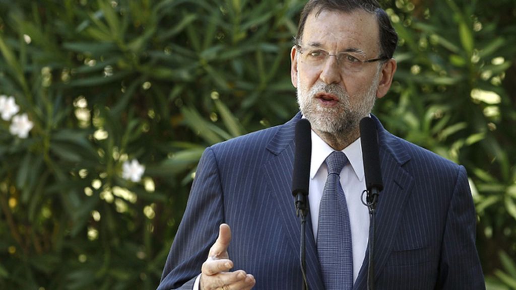 Rajoy: "El Gobierno tomará medidas legales para defender los intereses de España"