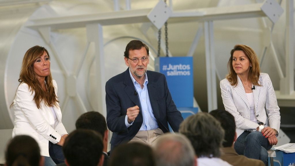 Rajoy: "Hay luz ya en el final del camino"